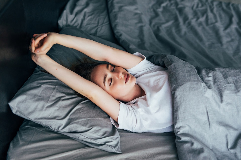 Los adultos adquirimos hábitos que suelen interferir con un sueño reparador y un buen descanso.