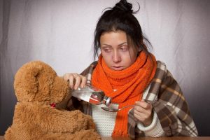 La vacuna antigripal no solo ayuda a prevenir el virus, también reduce las complicaciones de la enfermedad y disminuye sus secuelas.
